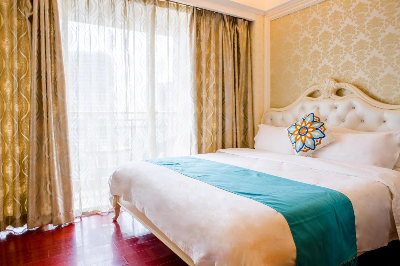 WAIFIDEN Guangzhou HaiZhu Square WanYi Apartment Extérieur photo